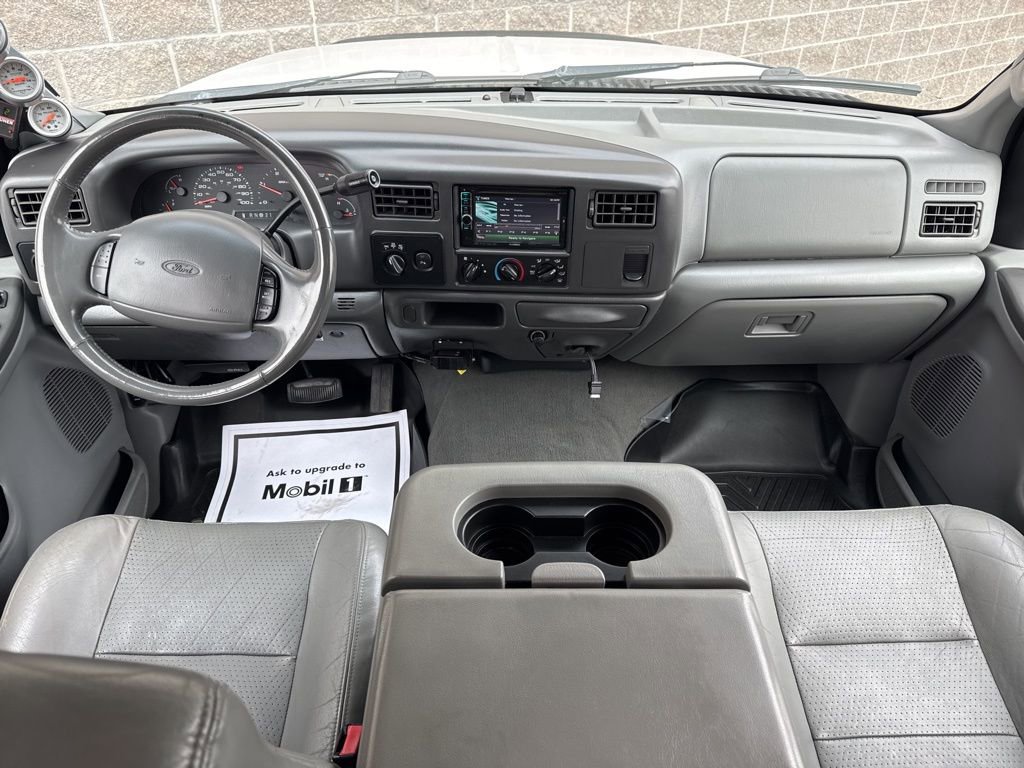 Used 2002 Ford F350 Lariat image 11