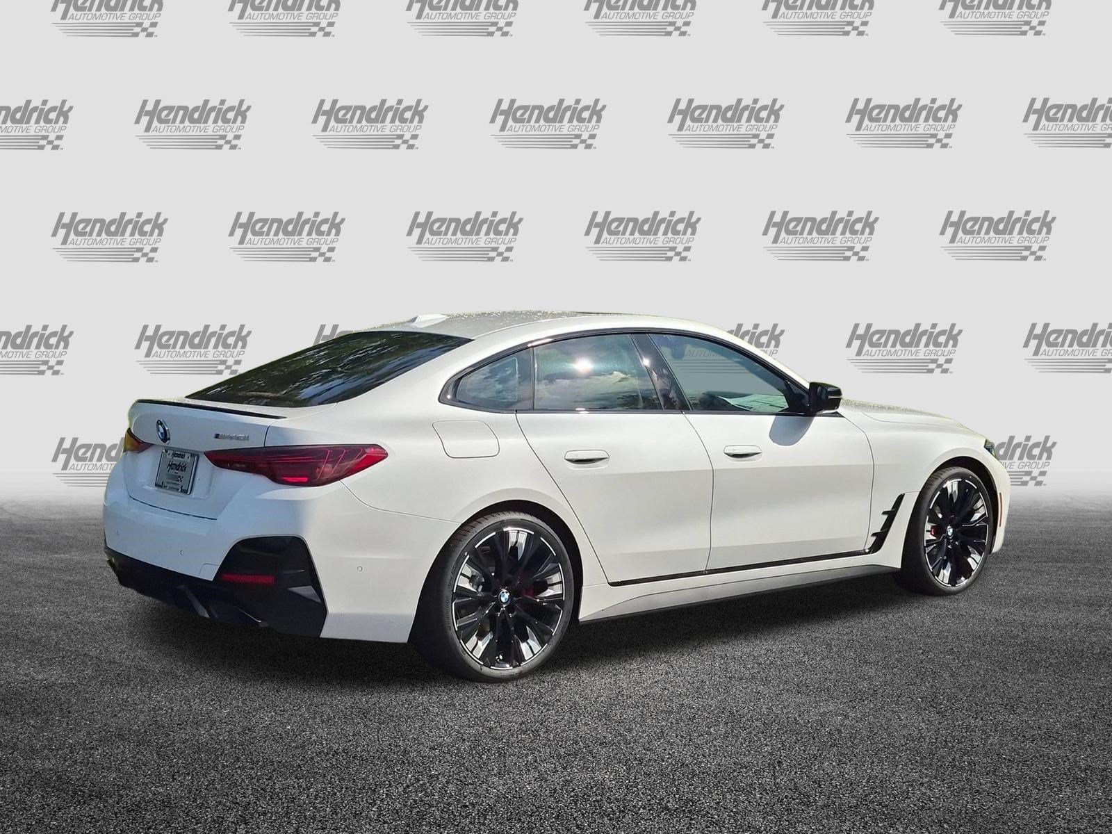New 2026 BMW M440i w/ Premium Package RWD image 10