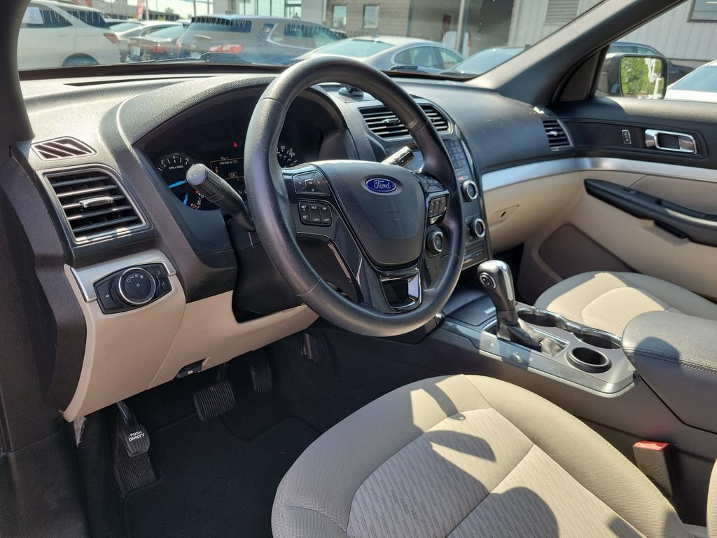 Used 2018 Ford Explorer FWD image 21