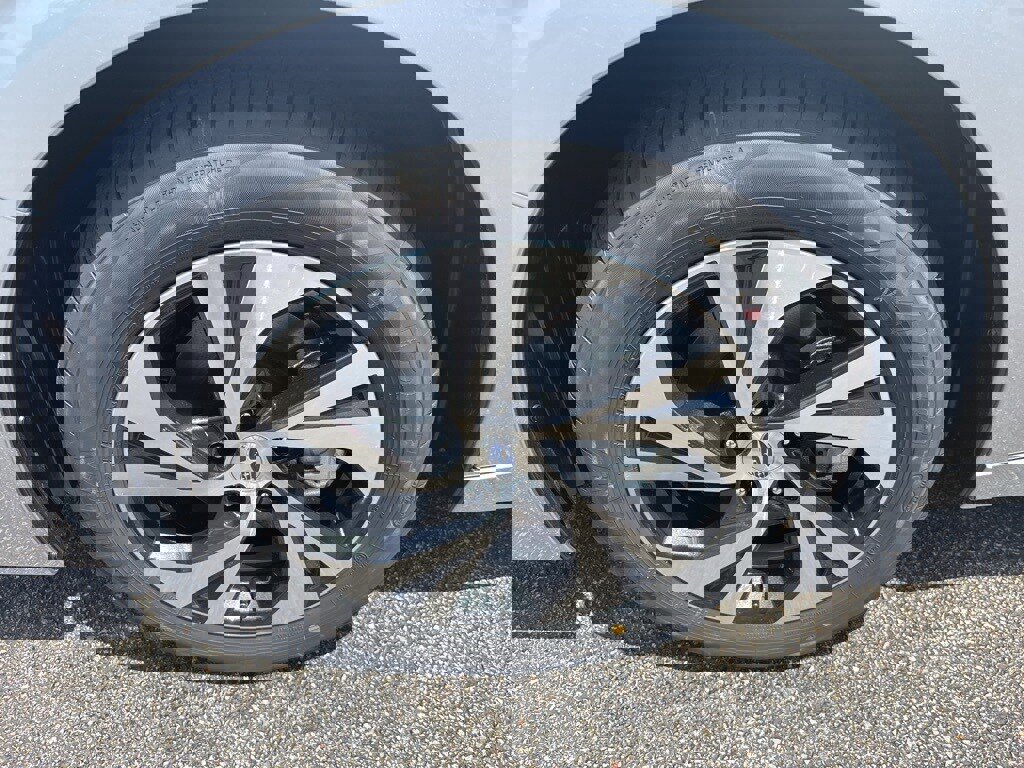 Certified 2025 Subaru Legacy Premium image 3