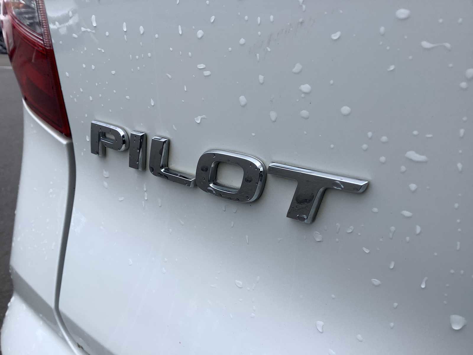 Used 2021 Honda Pilot Black Edition image 6