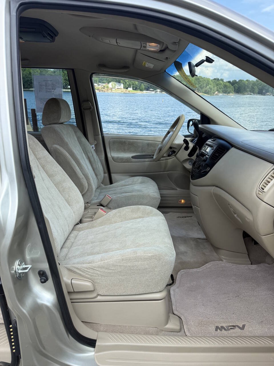 Used 2003 MAZDA MPV LX FWD image 13