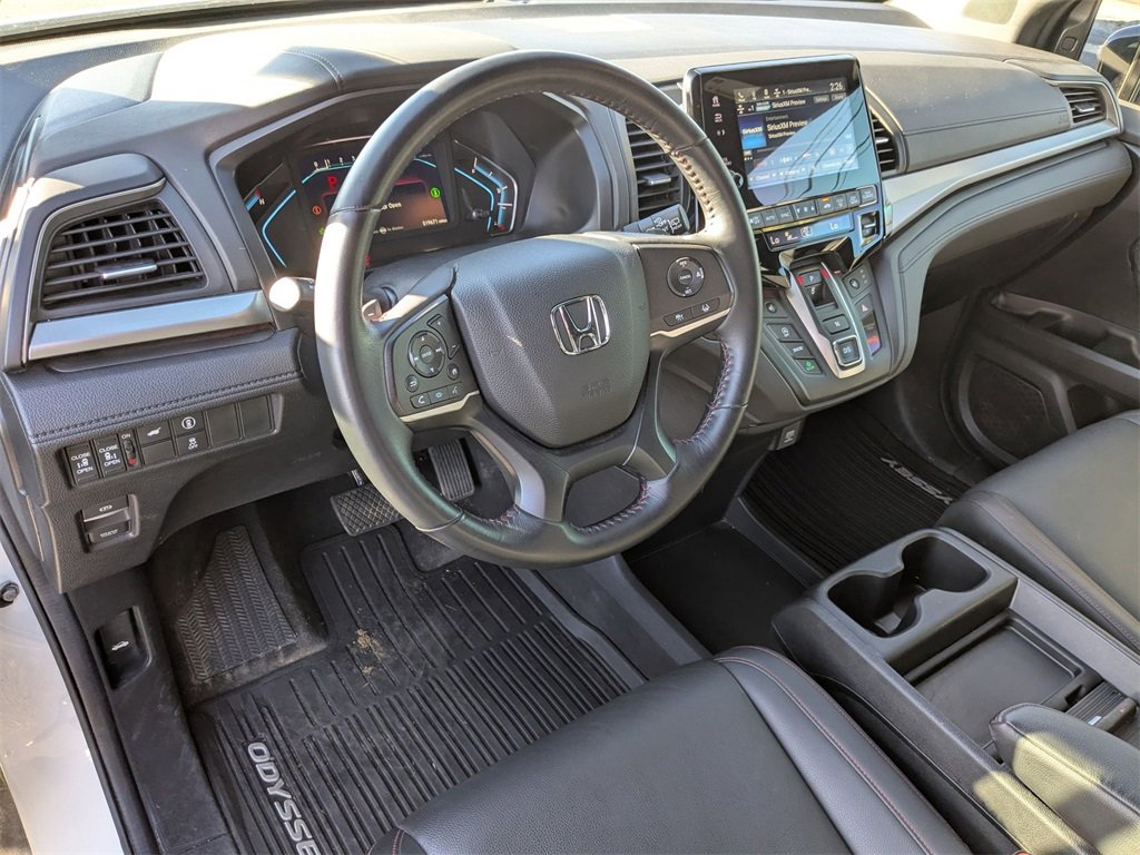 Used 2024 Honda Odyssey Sport image 10