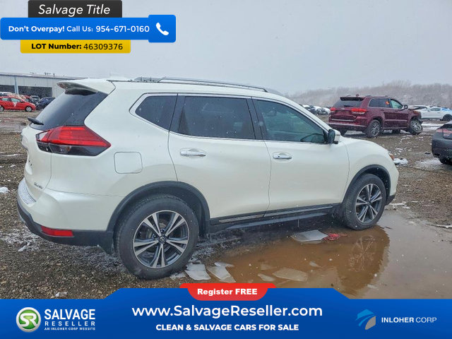 Used 2017 Nissan Rogue SL w/ SL Premium Package image 4