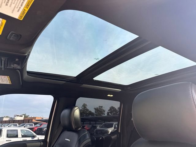 Used 2019 Ford F250 Platinum w/ Platinum Ultimate Package AWD/4WD image 11