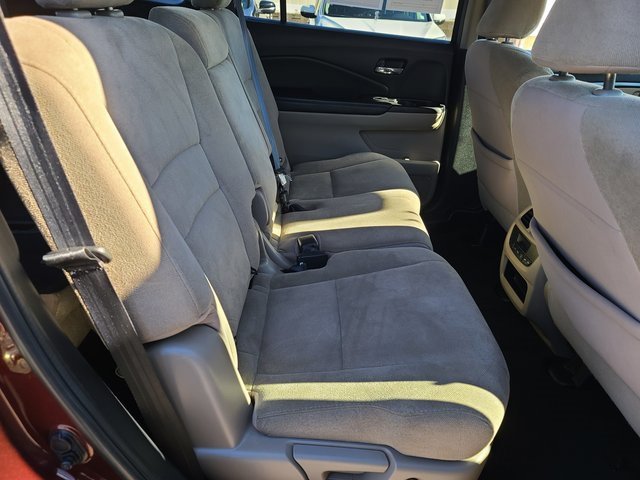 Used 2020 Honda Pilot EX image 19