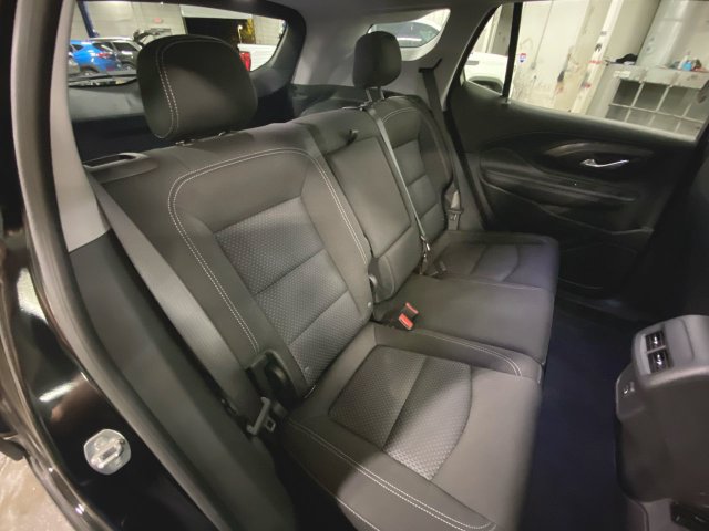 Used 2024 GMC Terrain SLE w/ Driver Convenience Package FWD image 25