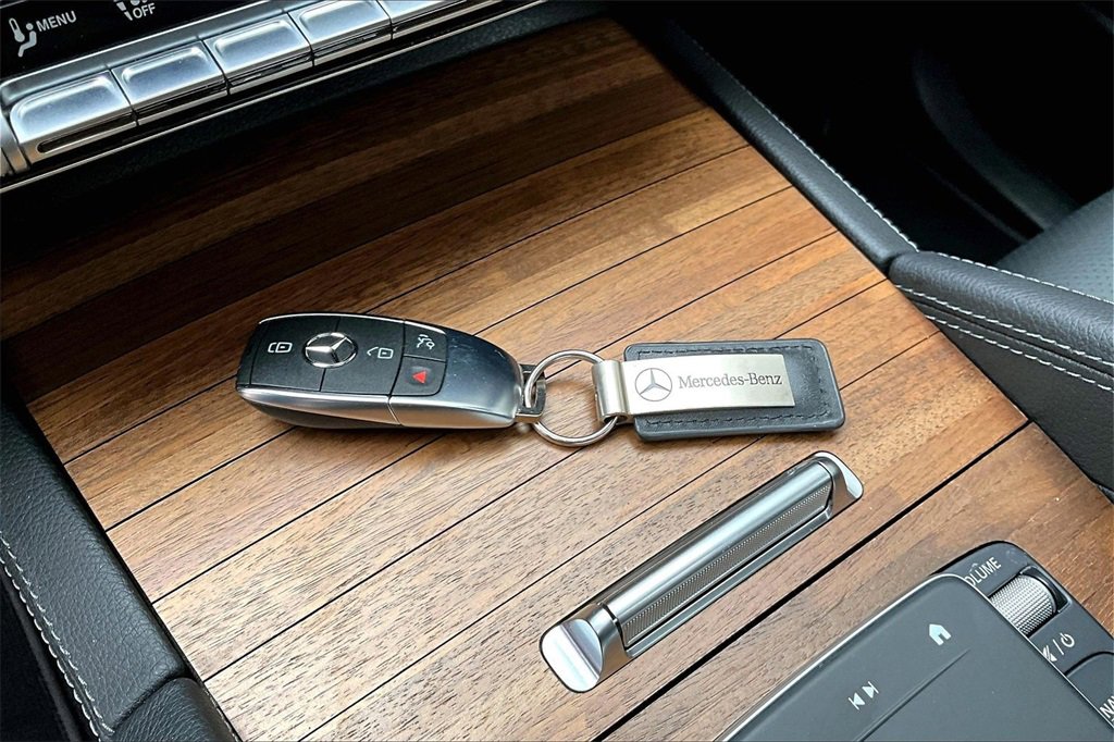 Certified 2025 Mercedes-Benz GLE 350 4MATIC image 10