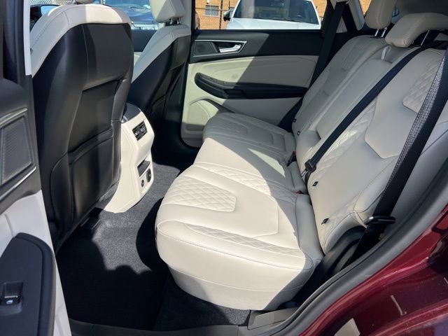 Certified 2024 Ford Edge Titanium image 22