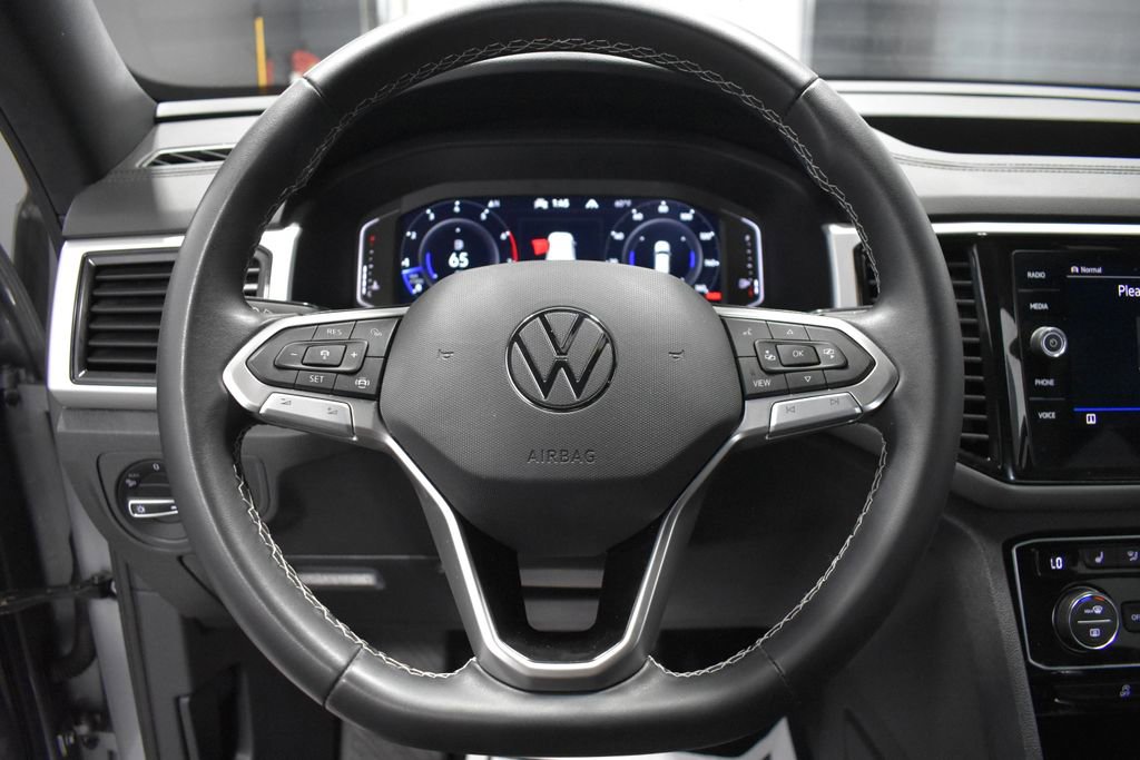 Used 2023 Volkswagen Atlas Cross Sport SE image 25
