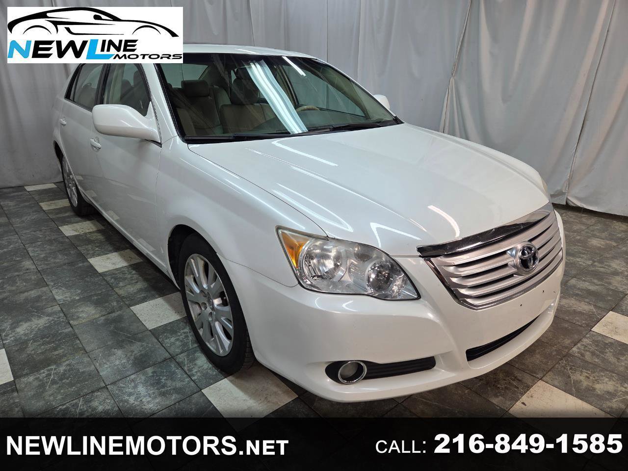 Used 2010 Toyota Avalon XLS