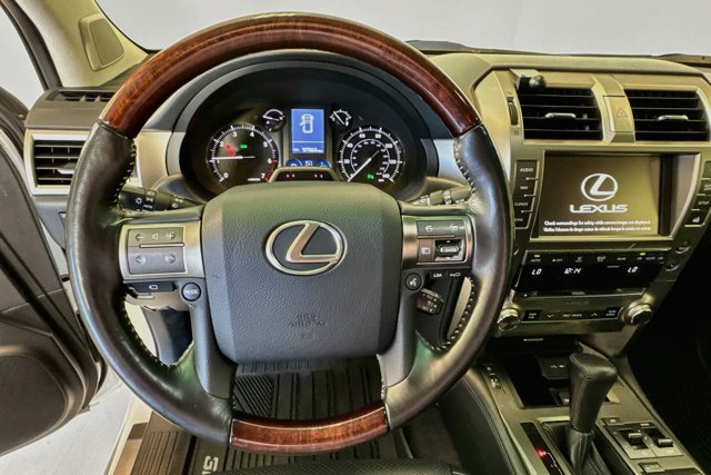 Used 2016 Lexus GX 460 Luxury AWD/4WD image 11