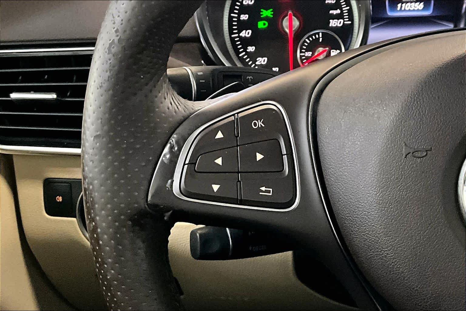 Used 2018 Mercedes-Benz GLE 350 4MATIC image 24