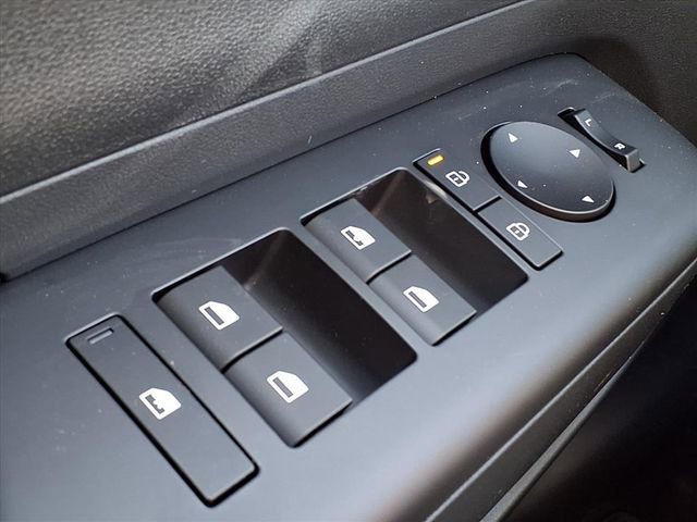 New 2026 Hyundai Kona SE image 24