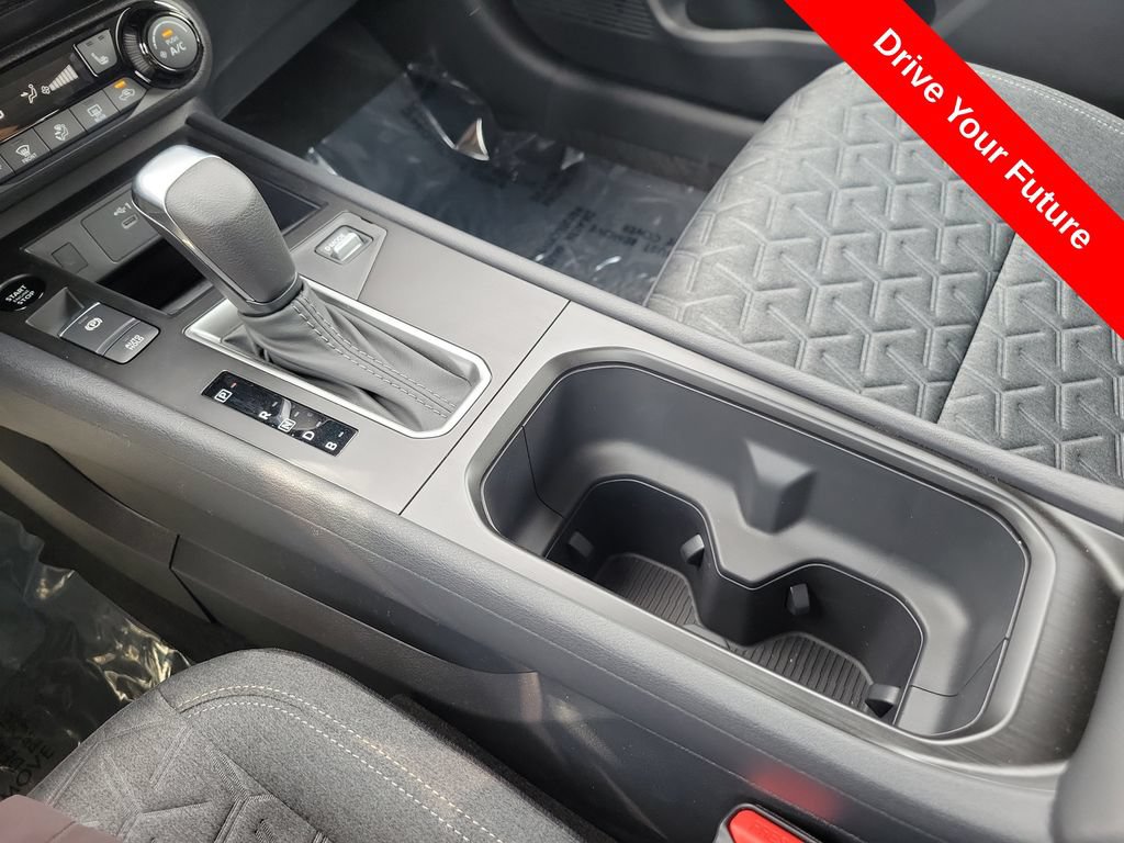Used 2026 Nissan Kicks SV w/ SV Premium Package FWD image 16
