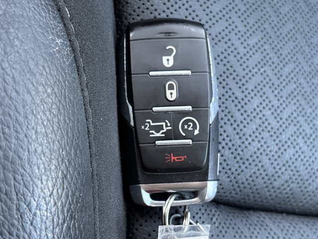 Used 2022 RAM 1500 Laramie AWD/4WD image 42