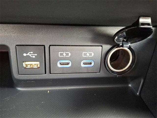 Used 2022 Toyota Highlander XLE image 34