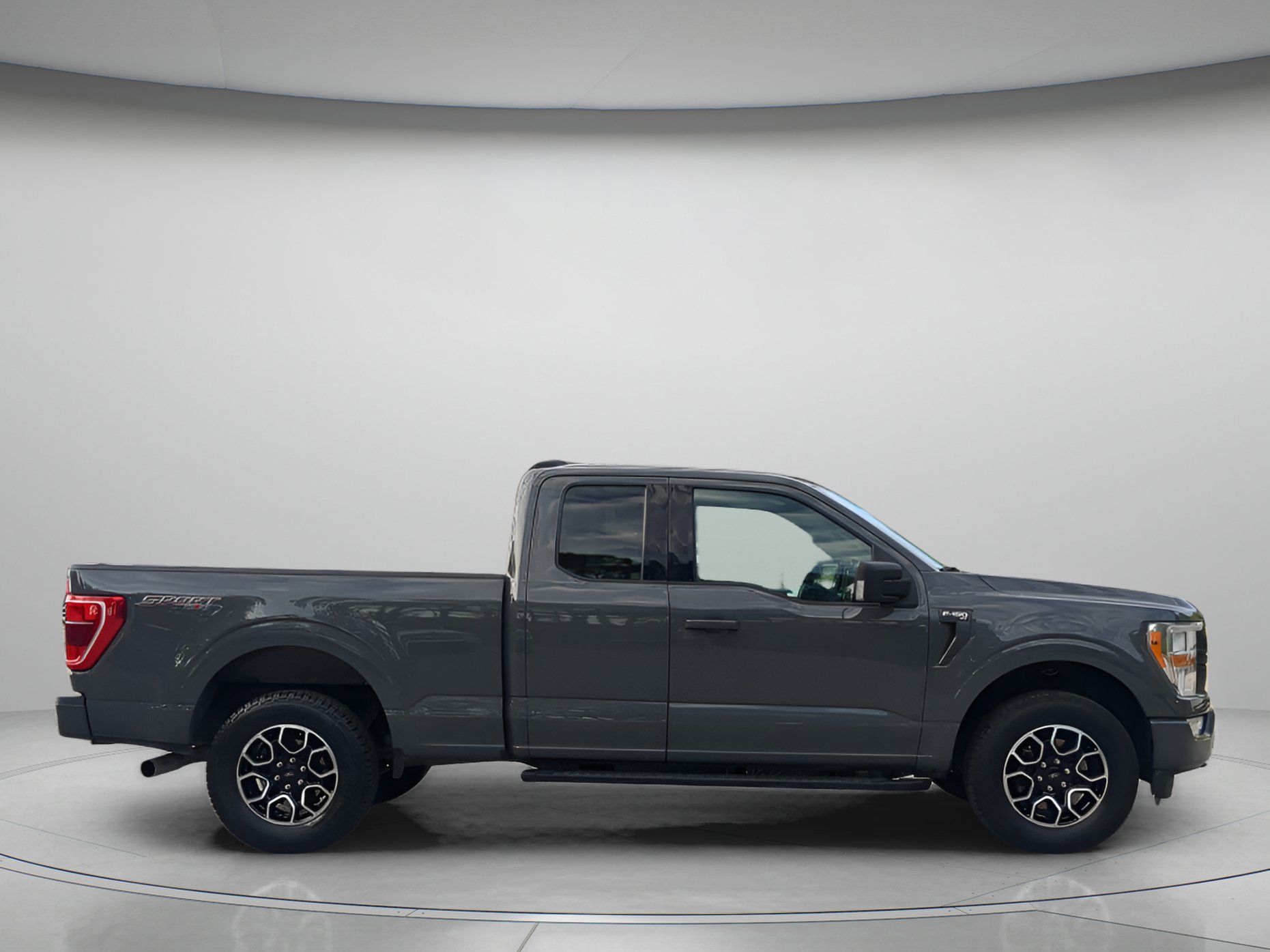 Used 2021 Ford F150 XLT w/ Equipment Group 301A Mid AWD/4WD image 39
