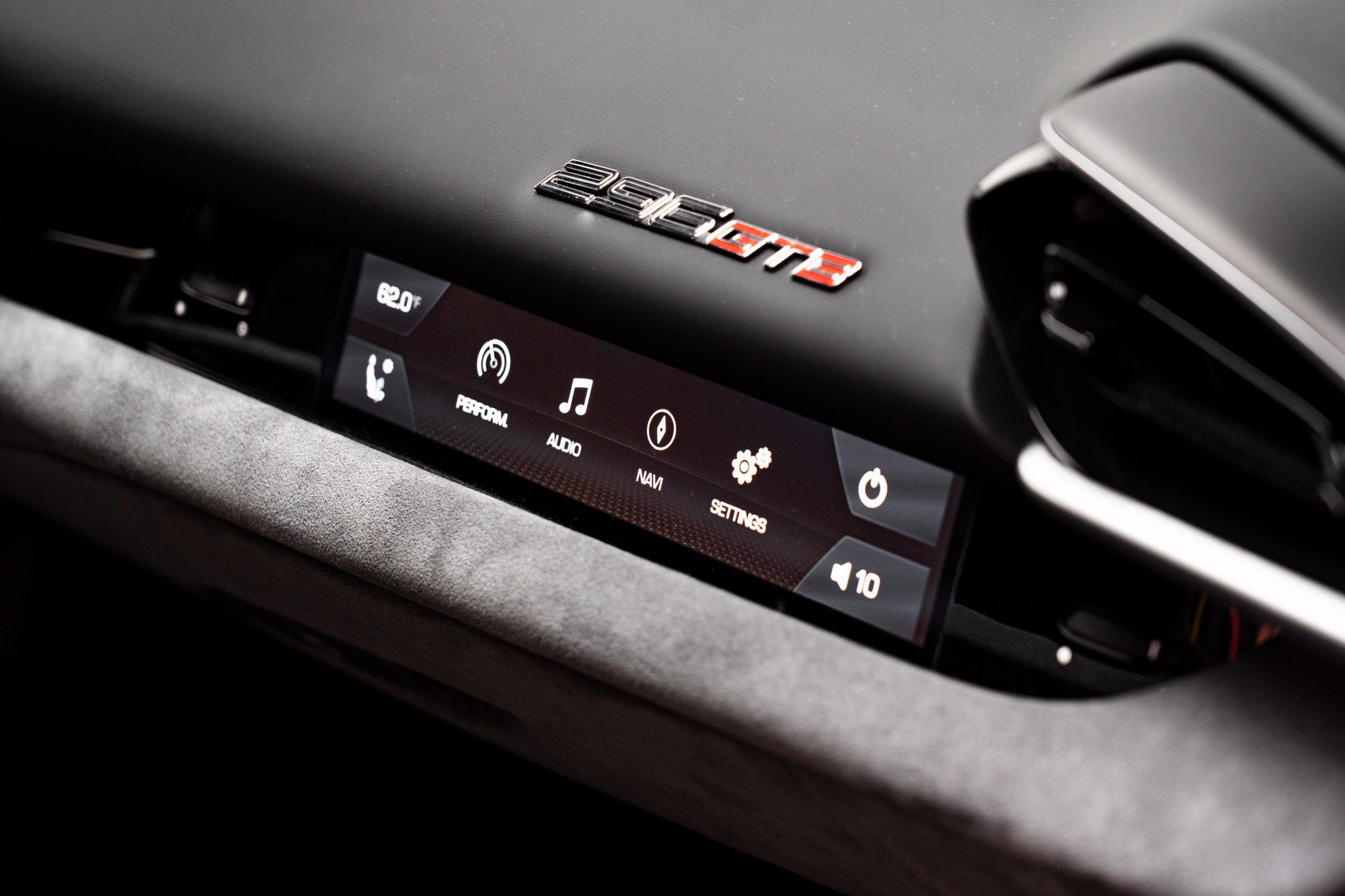 Used 2023 Ferrari 296 GTB RWD image 40