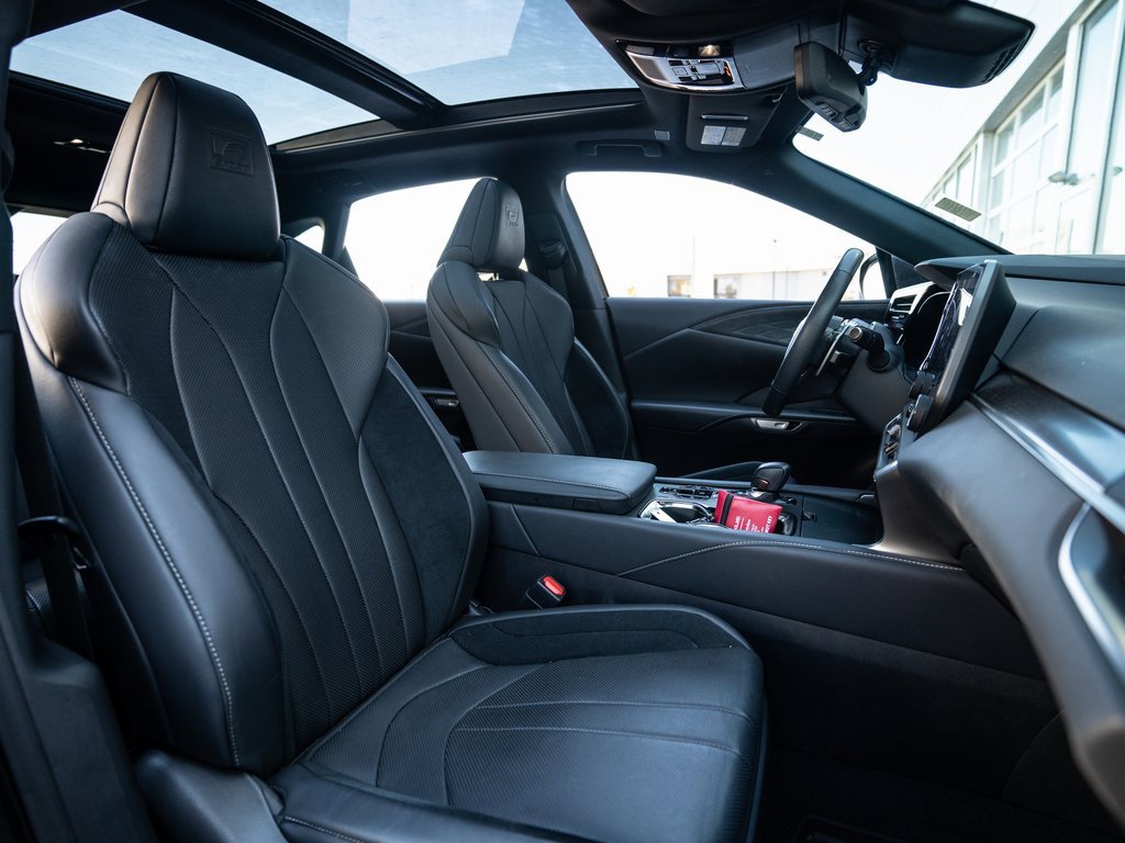 Used 2024 Lexus RX 500h F Sport image 11