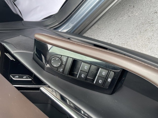 Used 2024 MAZDA CX-30 2.5 Turbo w/ Premium Package image 9