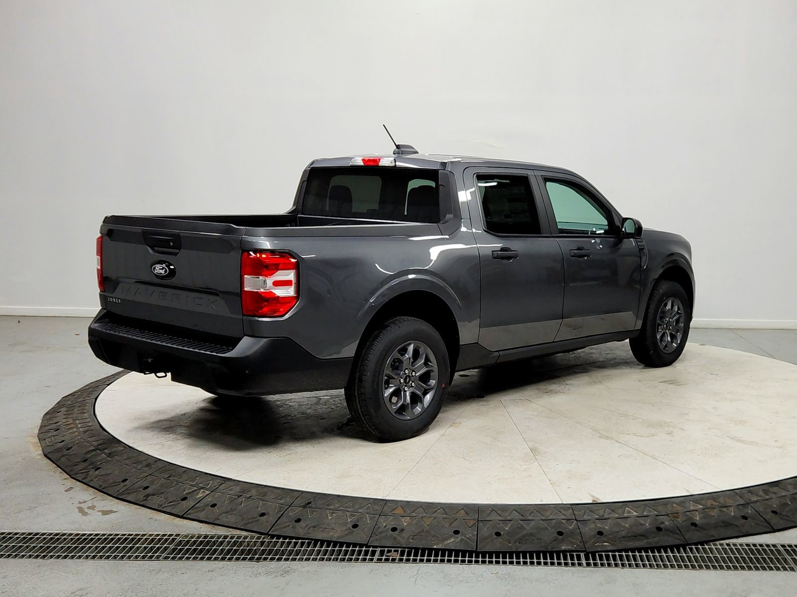 New 2026 Ford Maverick XLT w/ XLT Luxury Package image 7