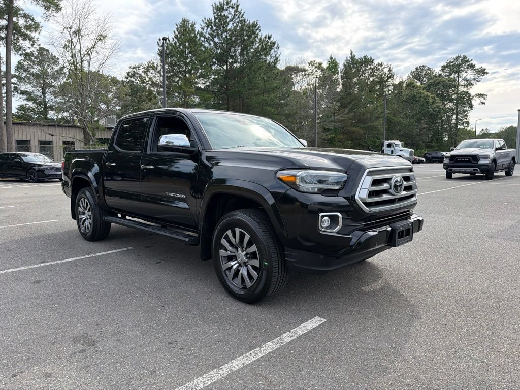 Used 2023 Toyota Tacoma Limited AWD/4WD image 4