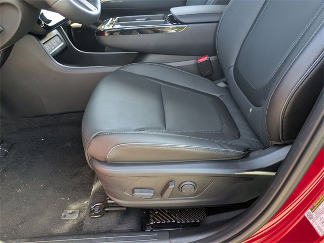 New 2025 Hyundai Tucson Limited image 15