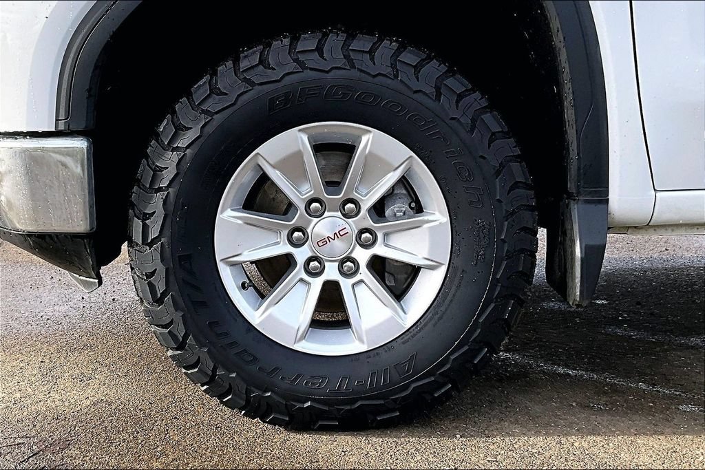 Used 2022 GMC Sierra 1500 SLE AWD/4WD image 12