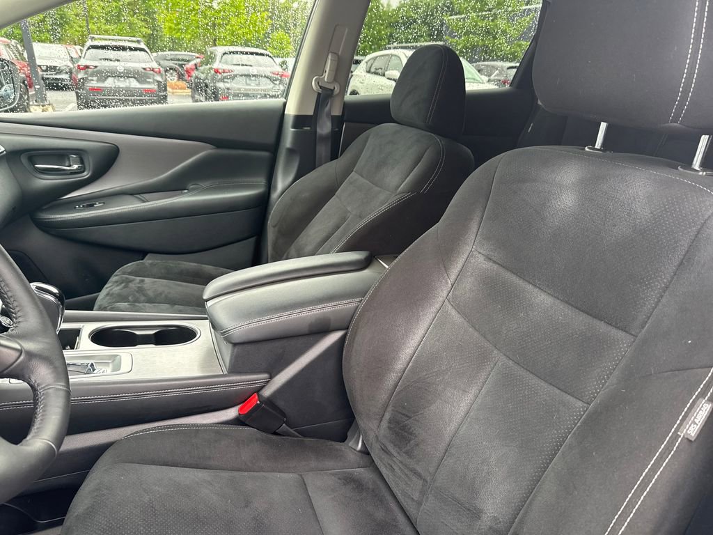 Used 2019 Nissan Murano SV AWD/4WD image 9