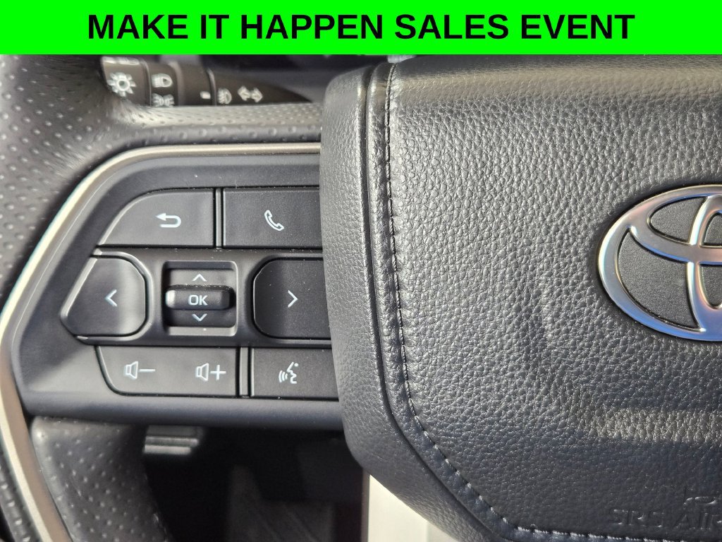 Used 2025 Toyota 4Runner TRD Sport AWD/4WD image 21