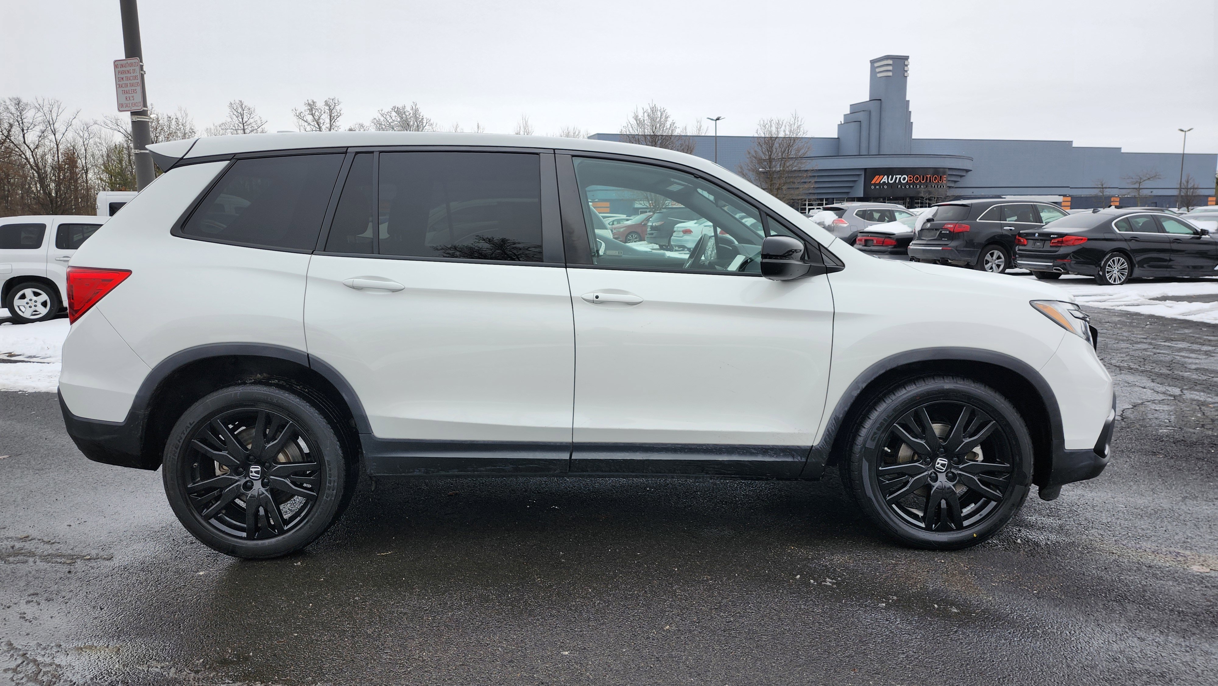 Used 2021 Honda Passport Sport image 17