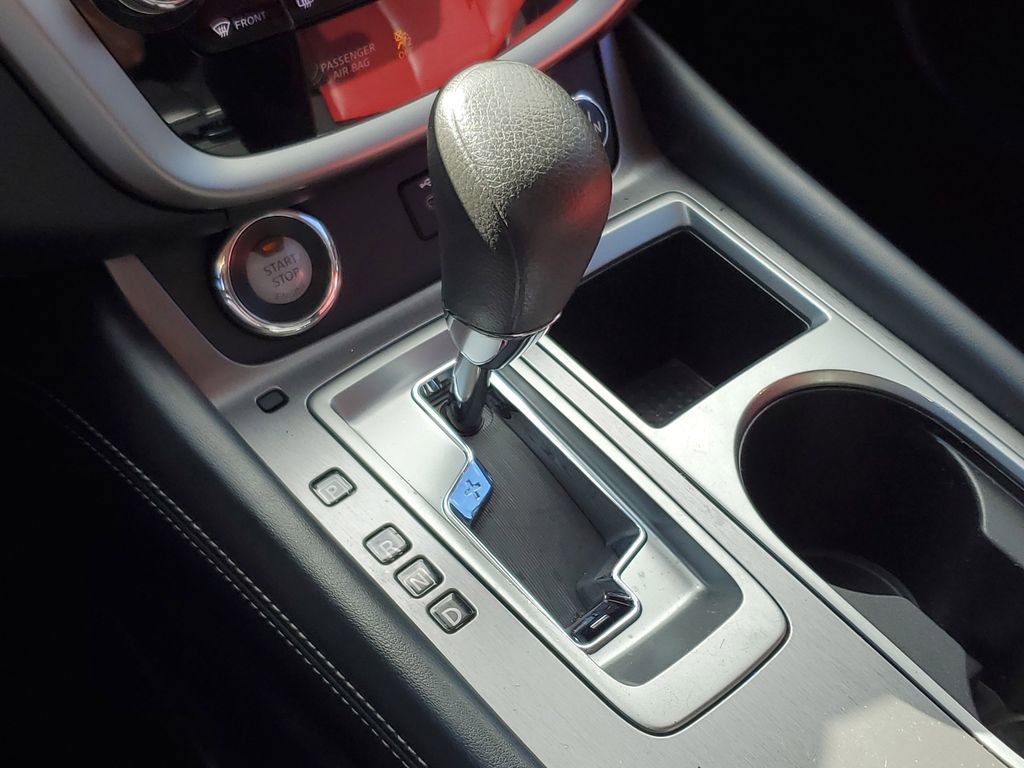 Used 2019 Nissan Murano S image 27