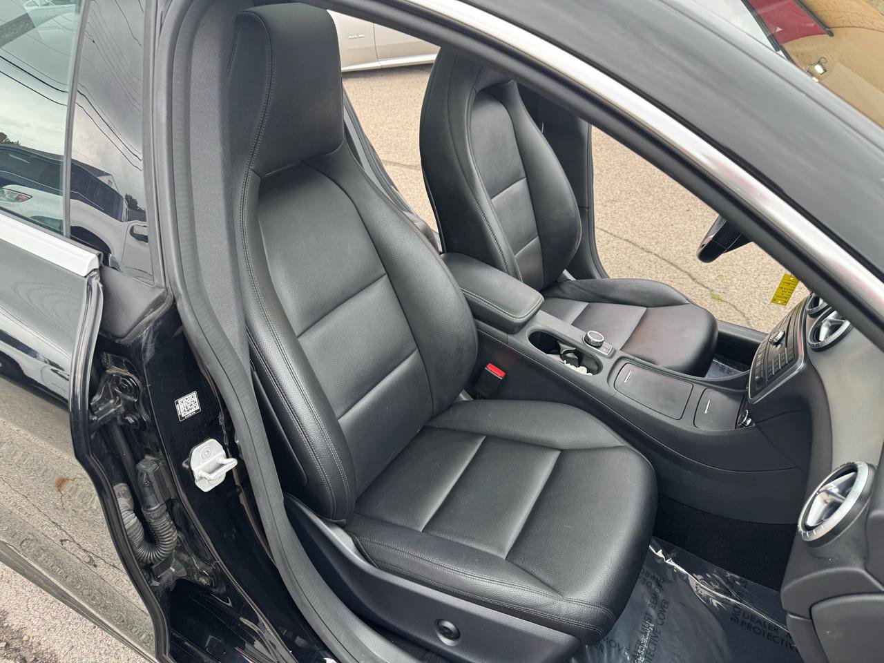 Used 2015 Mercedes-Benz CLA 250 4MATIC image 18