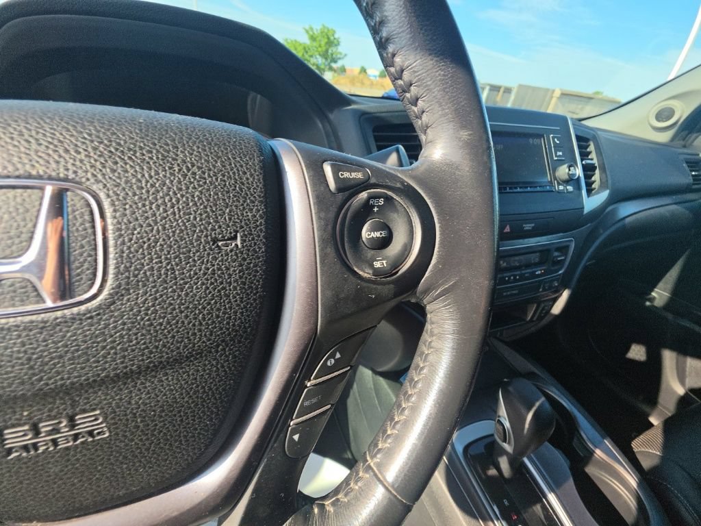 Used 2017 Honda Ridgeline RTL image 18