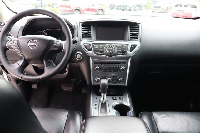 Used 2018 Nissan Pathfinder SL w/ Midnight Edition Package image 35