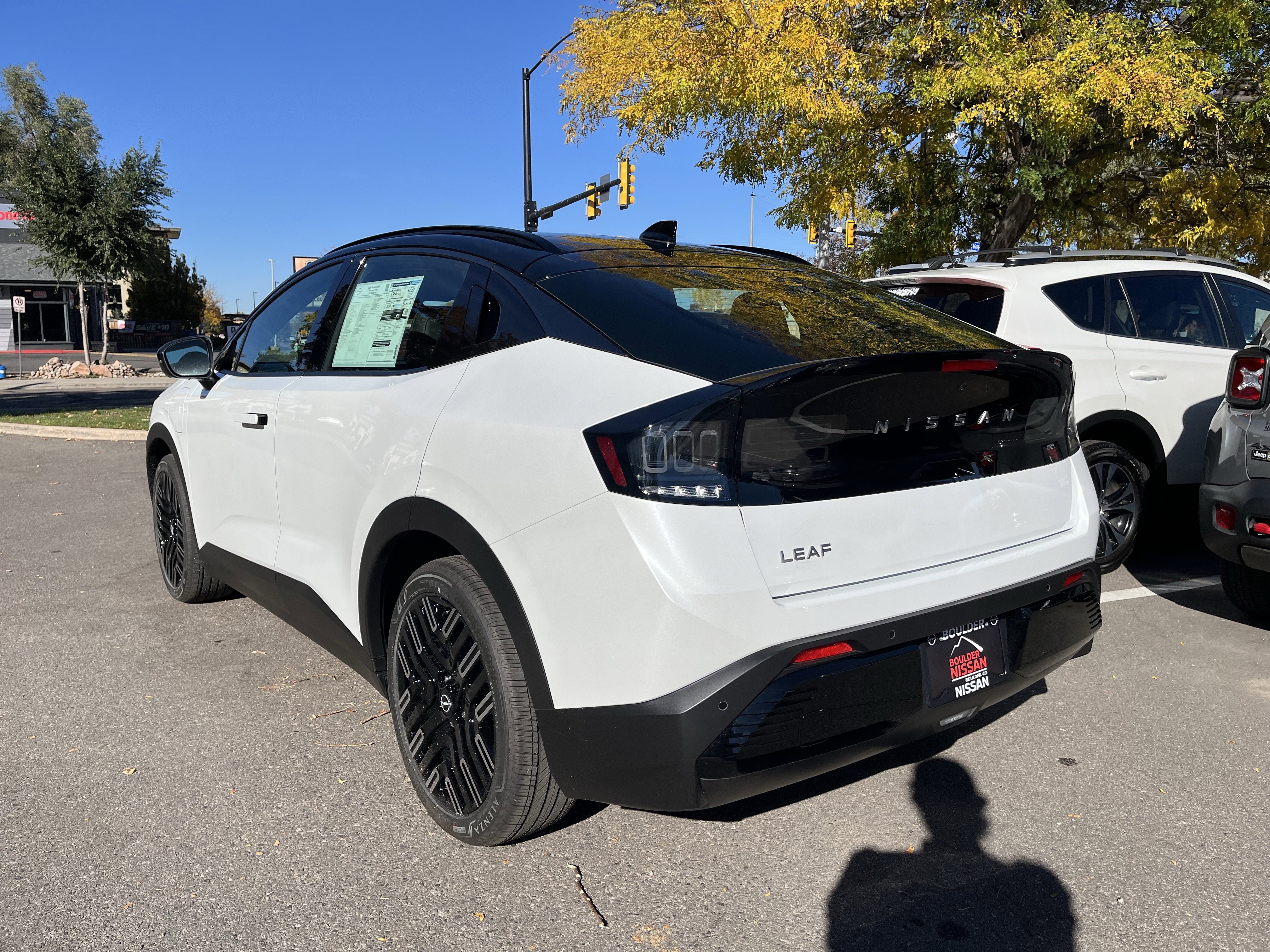 New 2026 Nissan Leaf Platinum+ w/ Cargo Package (Platinum+) image 6