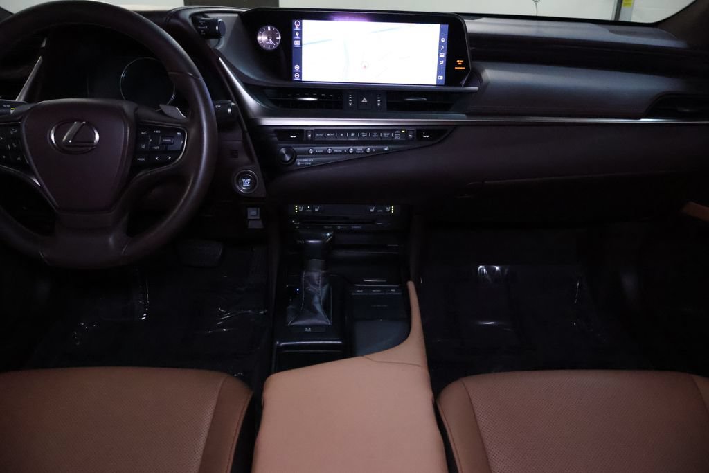 Used 2019 Lexus ES 350 w/ Premium Package FWD image 17