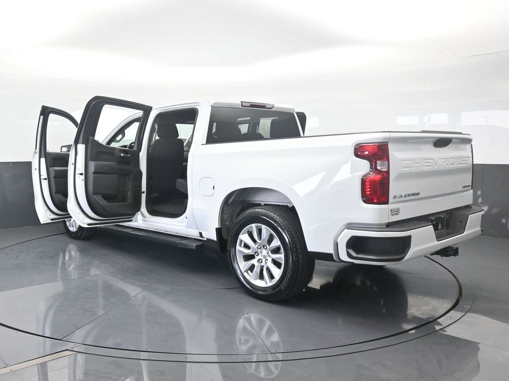 Used 2023 Chevrolet Silverado 1500 Custom image 71