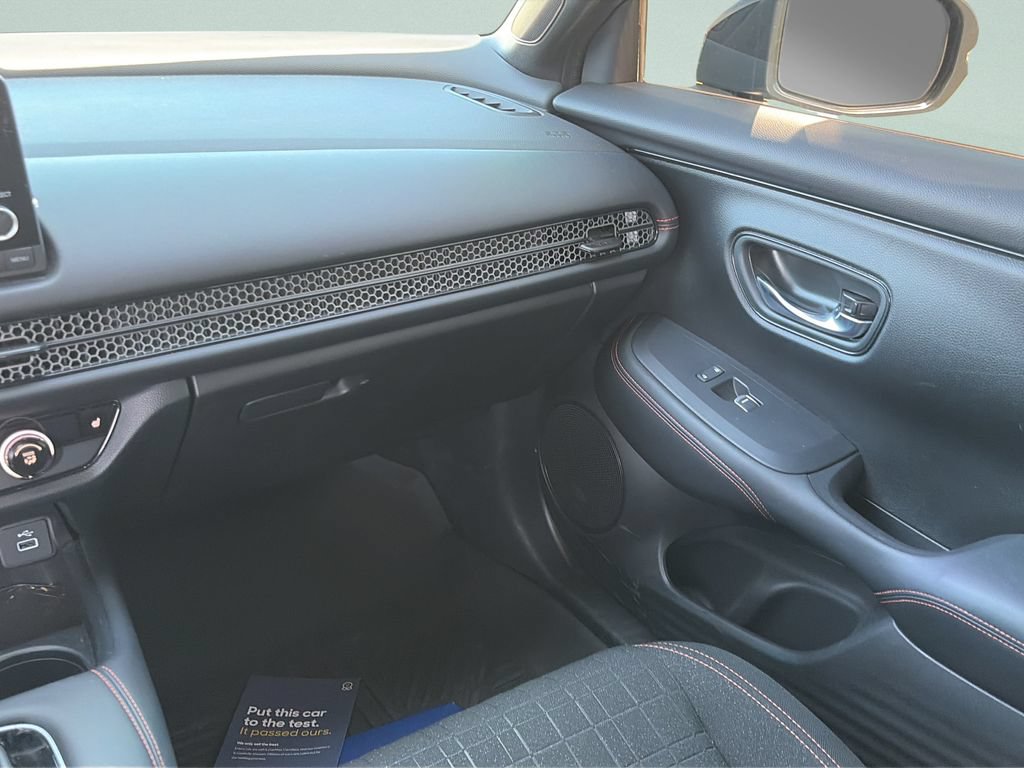 Used 2024 Honda HR-V Sport image 14