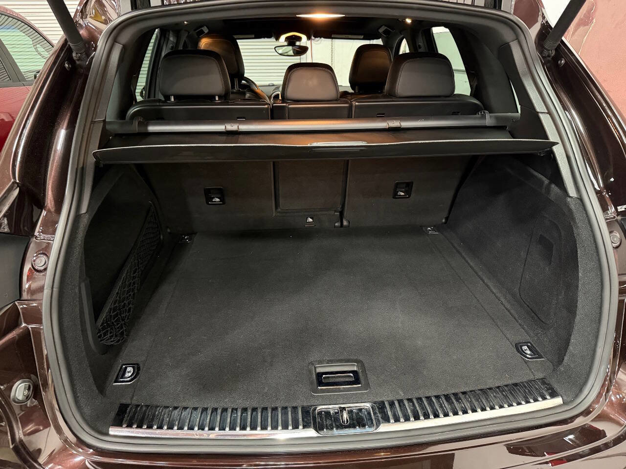 Used 2016 Porsche Cayenne image 25