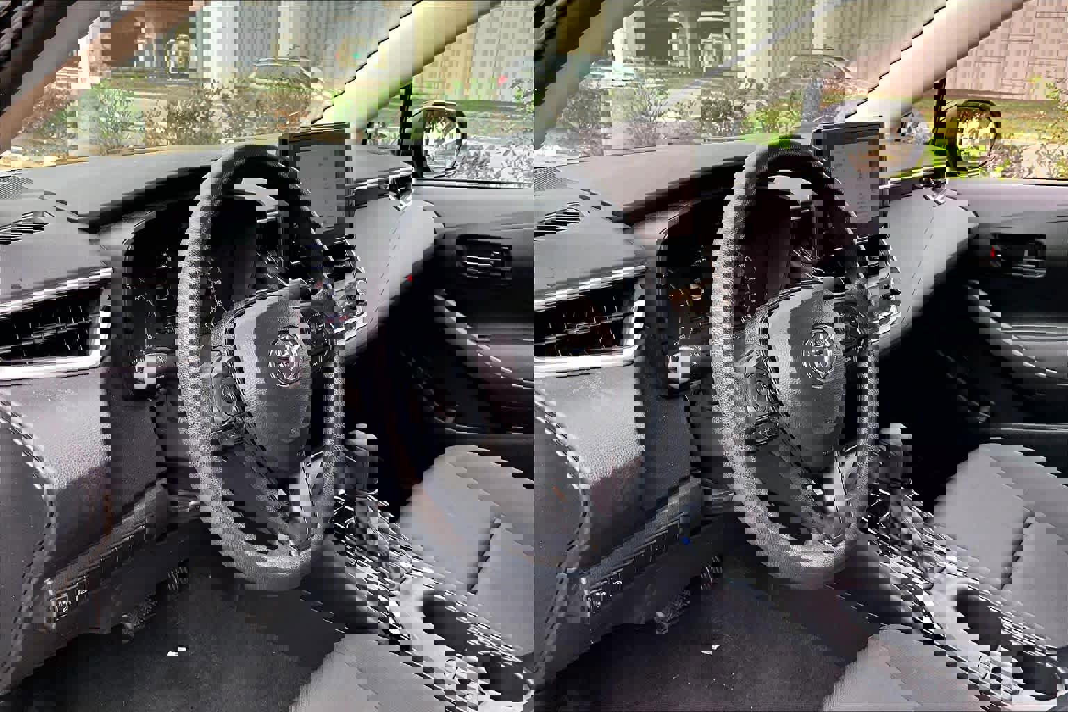 Used 2024 Toyota Corolla LE image 16