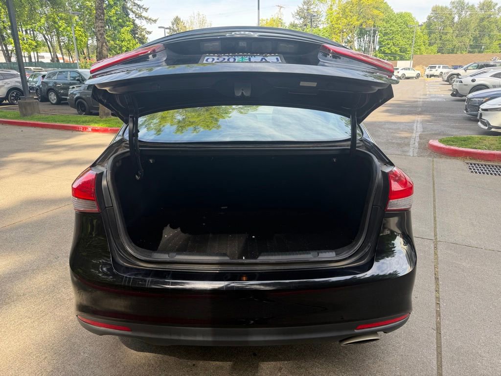 Used 2018 Kia Forte S FWD image 13