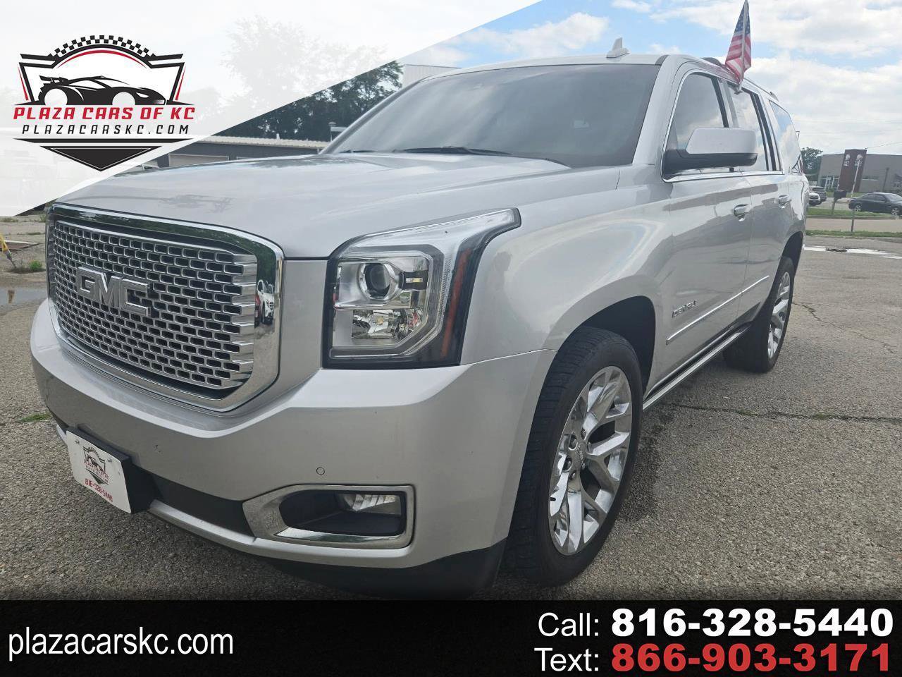 Used 2015 GMC Yukon Denali w/ Premium Package AWD/4WD image 1