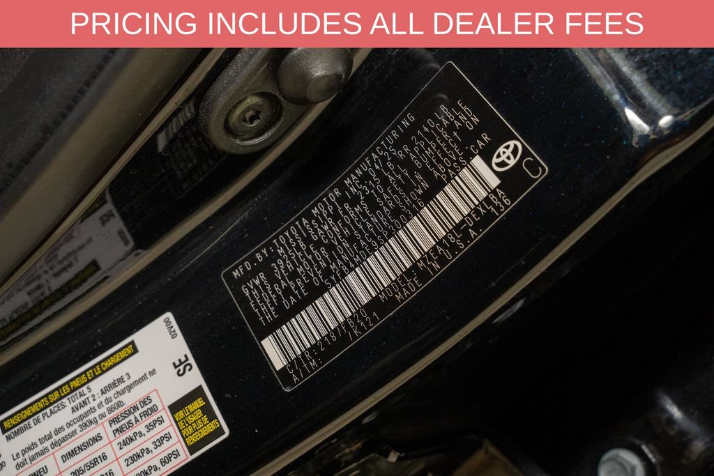 Used 2025 Toyota Corolla LE FWD image 19
