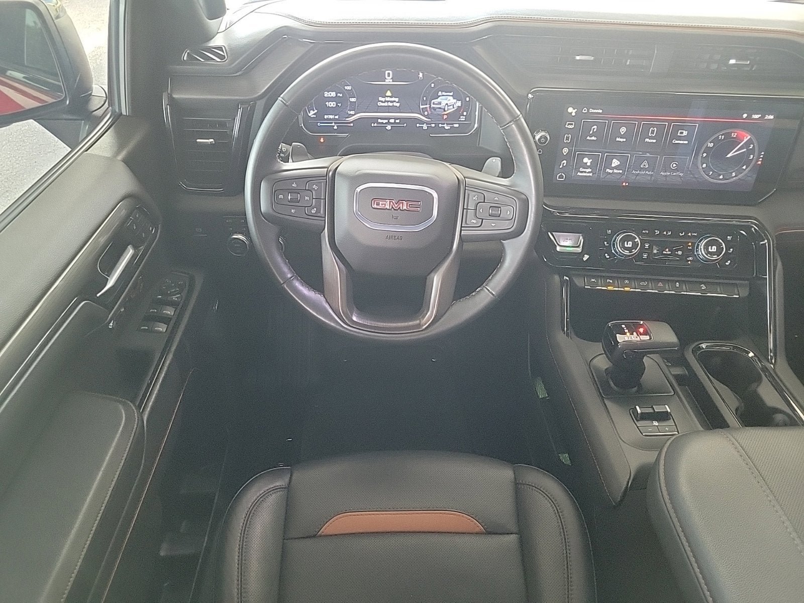 Used 2024 GMC Sierra 1500 AT4 w/ Technology Package AWD/4WD image 17