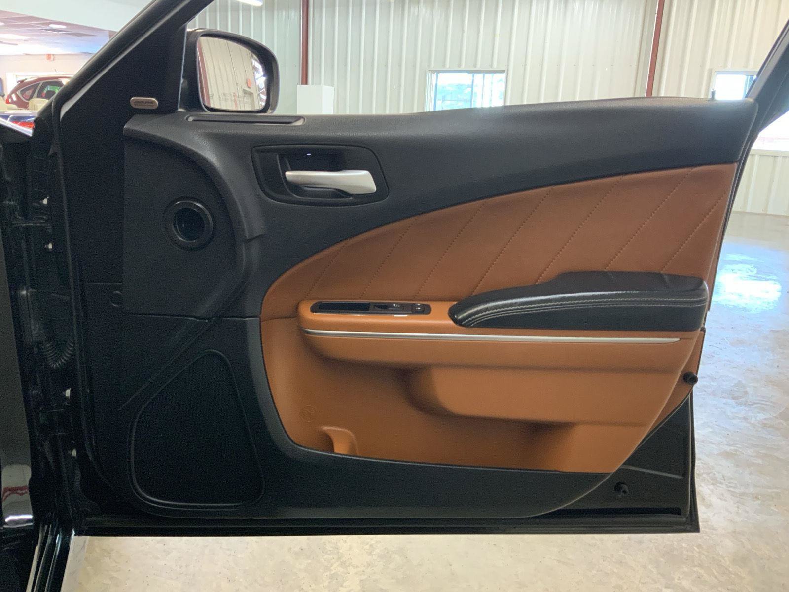 Used 2015 Dodge Charger SRT w/ Laguna Leather Package RWD image 24