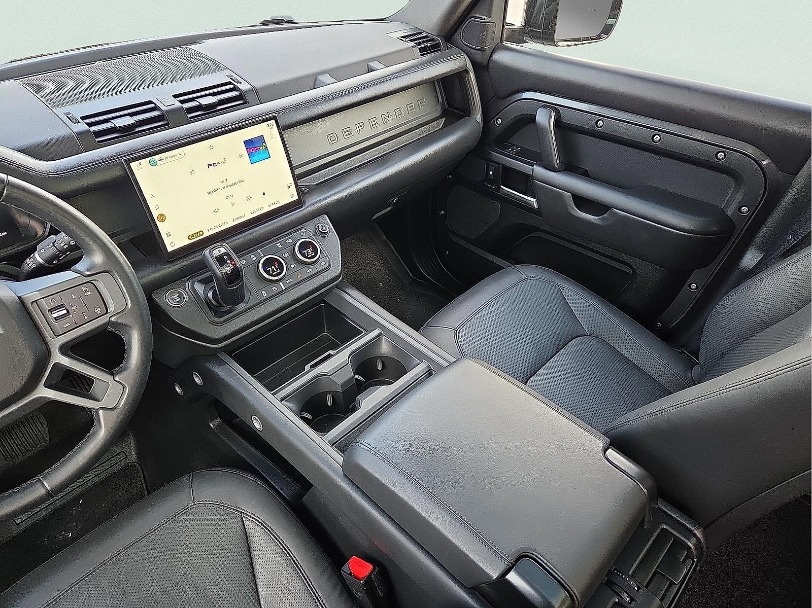 Used 2025 Land Rover Defender 110 S AWD/4WD image 11