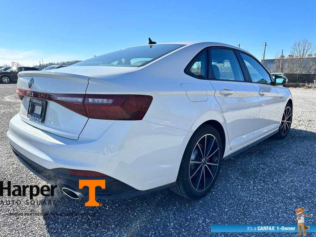 Used 2025 Volkswagen Jetta GLI Autobahn image 5