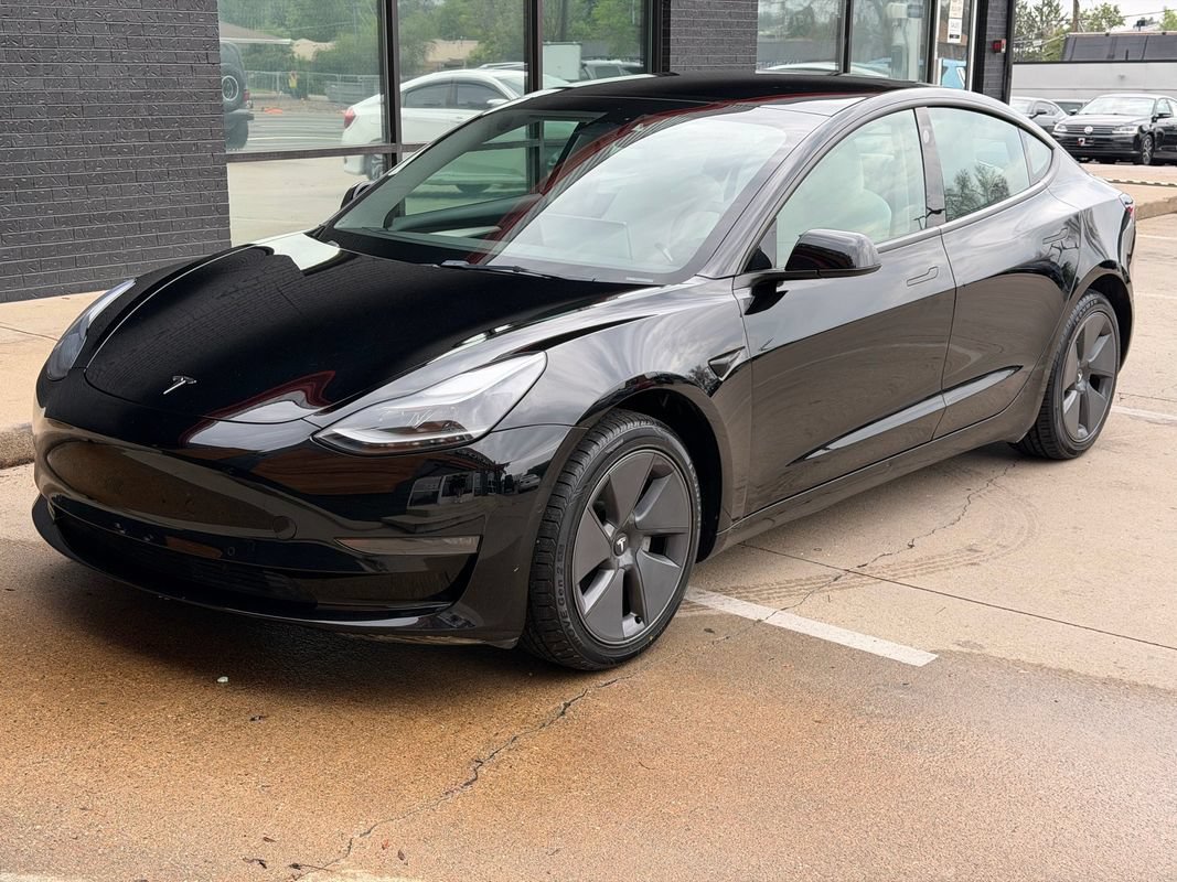 Used 2022 Tesla Model 3 Long Range AWD/4WD image 15